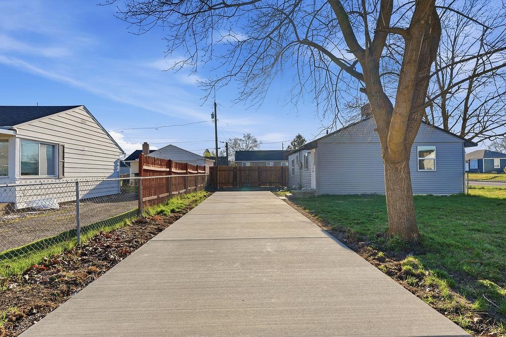 2486 West Rowan Avenue Spokane, WA 99205 - Photo 27 of 35