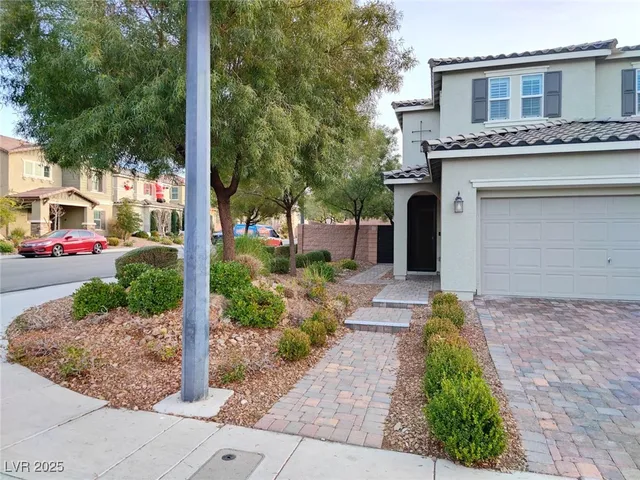 $3,000 | 3119 Biccari Avenue, Henderson, NV 89044