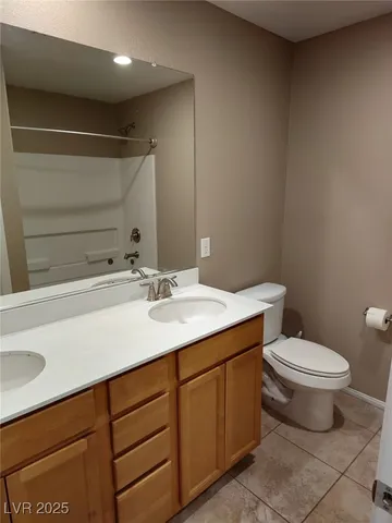 $2,850 | 3119 Biccari Avenue, Henderson, NV 89044