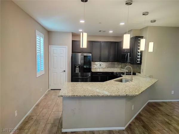 $2,700 | 3119 Biccari Avenue, Henderson, NV 89044