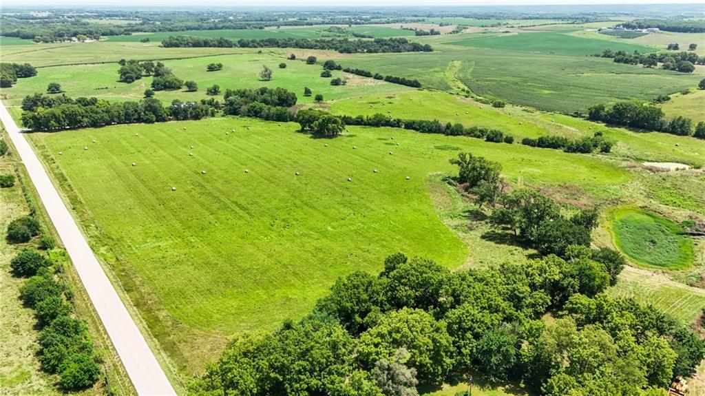 0000 North 1000th Road Baldwin City, KS 66006 - Photo 13 of 14