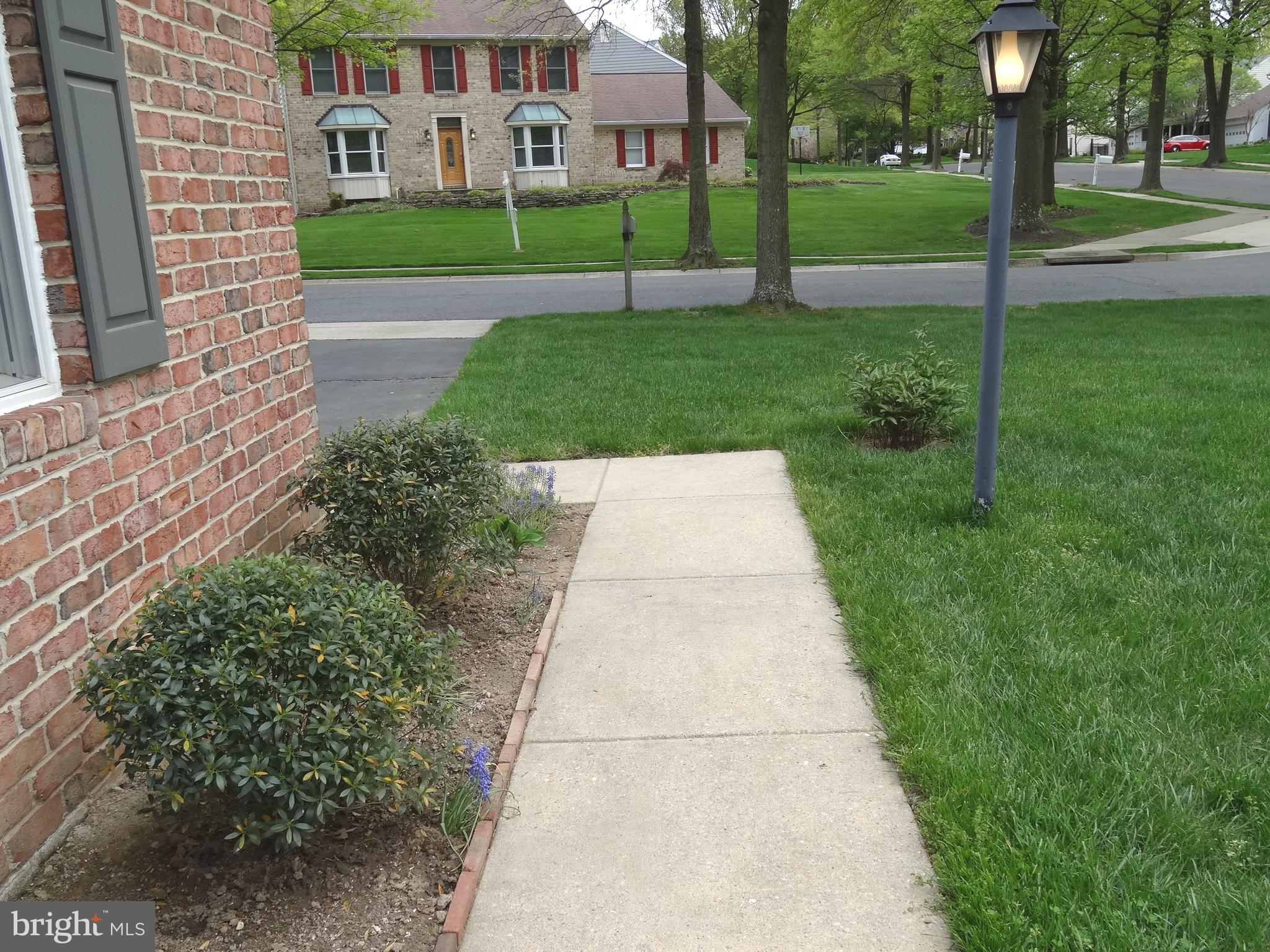 4926 Harrogate Road Ellicott City, MD 21043 - Photo 3 of 52 Post Light at Walkway