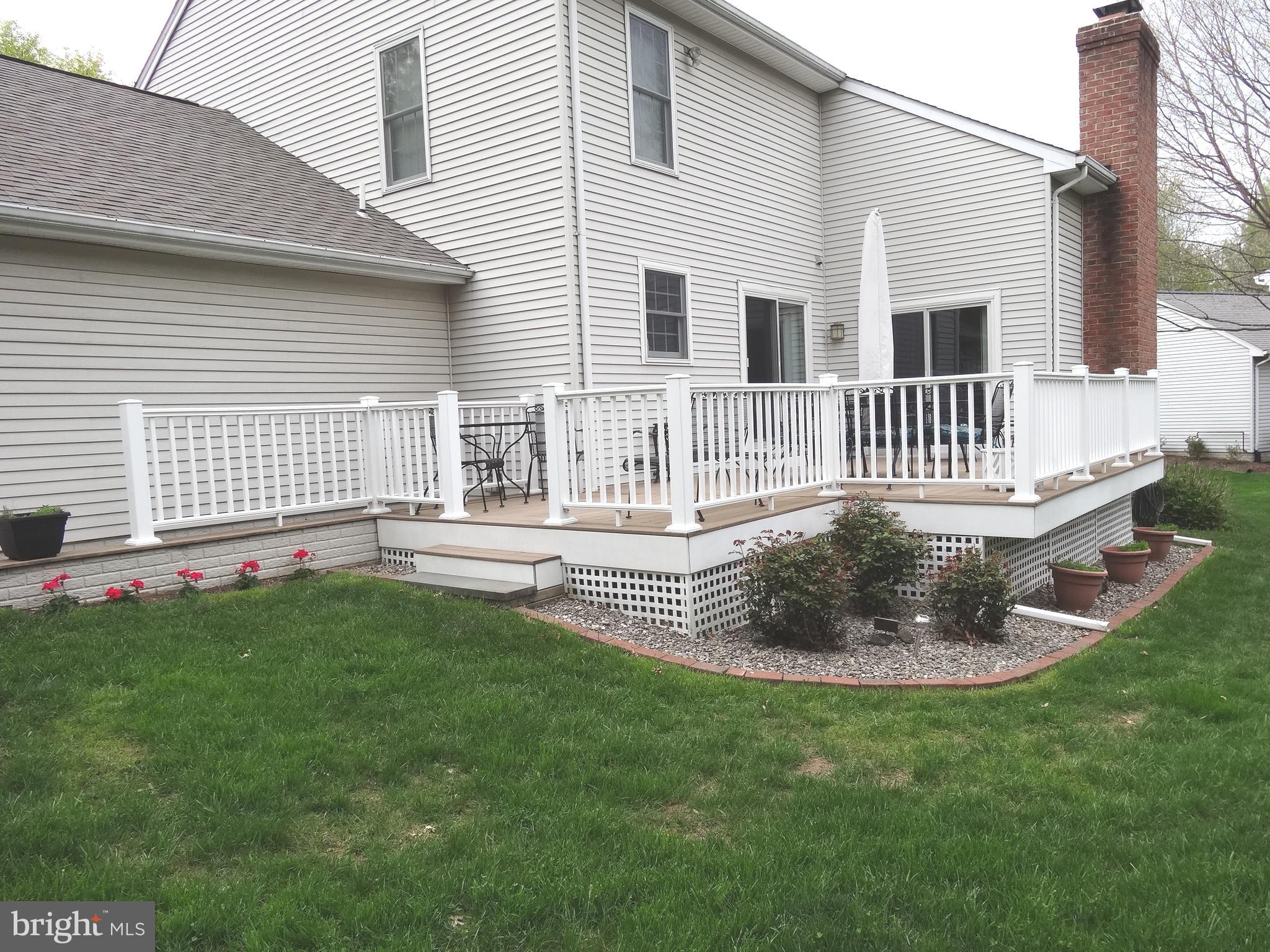 4926 Harrogate Road Ellicott City, MD 21043 - Photo 50 of 52 Deck