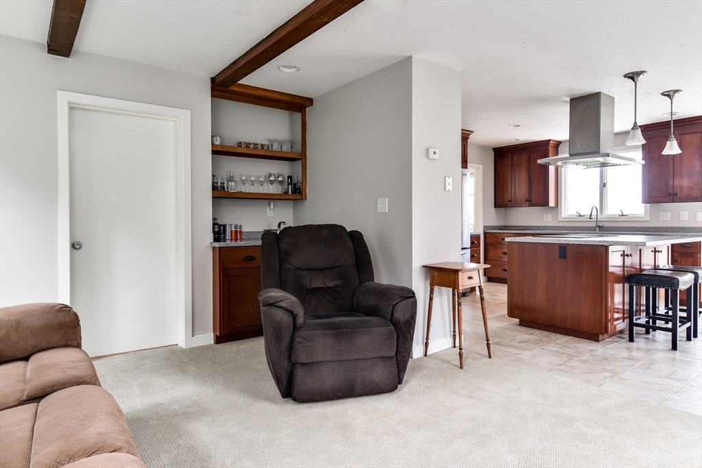 27 Purgatory Road Sutton, MA 01590 - Photo 15 of 41