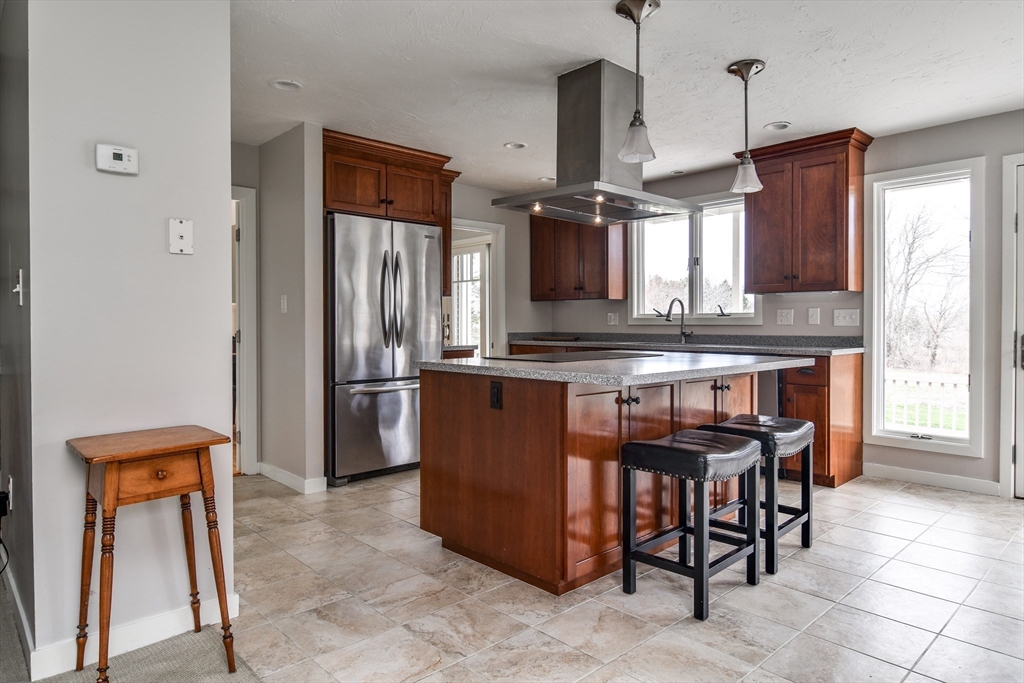 27 Purgatory Road Sutton, MA 01590 - Photo 17 of 41