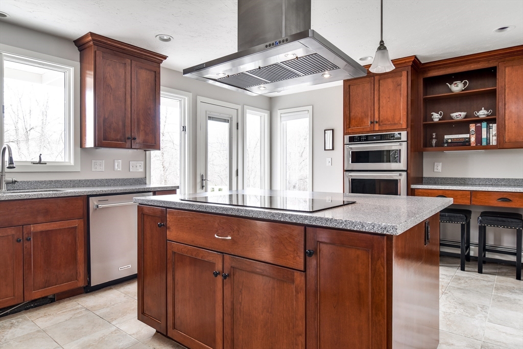 27 Purgatory Road Sutton, MA 01590 - Photo 20 of 41