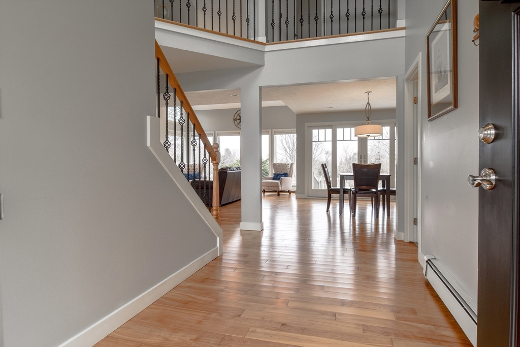 27 Purgatory Road Sutton, MA 01590 - Photo 3 of 41