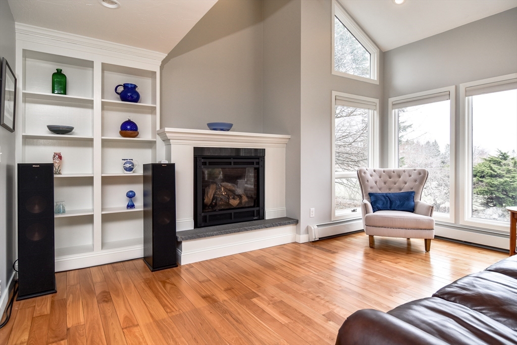 27 Purgatory Road Sutton, MA 01590 - Photo 7 of 41