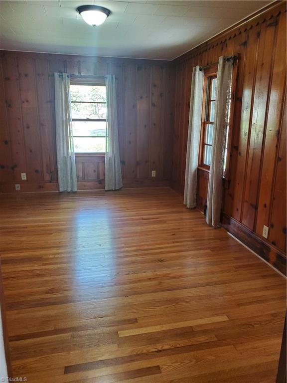 373 Mack Road Asheboro, NC 27205 - Photo 6 of 17 Knotty pine DEN