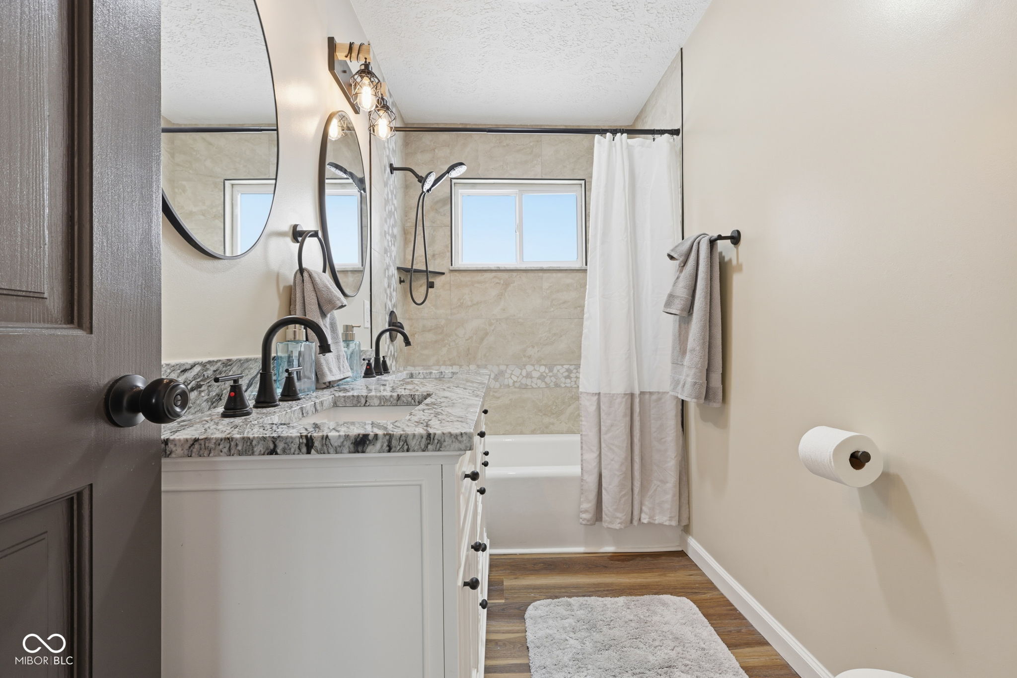 5003 Gambel Road Indianapolis, IN 46221 - Photo 17 of 35