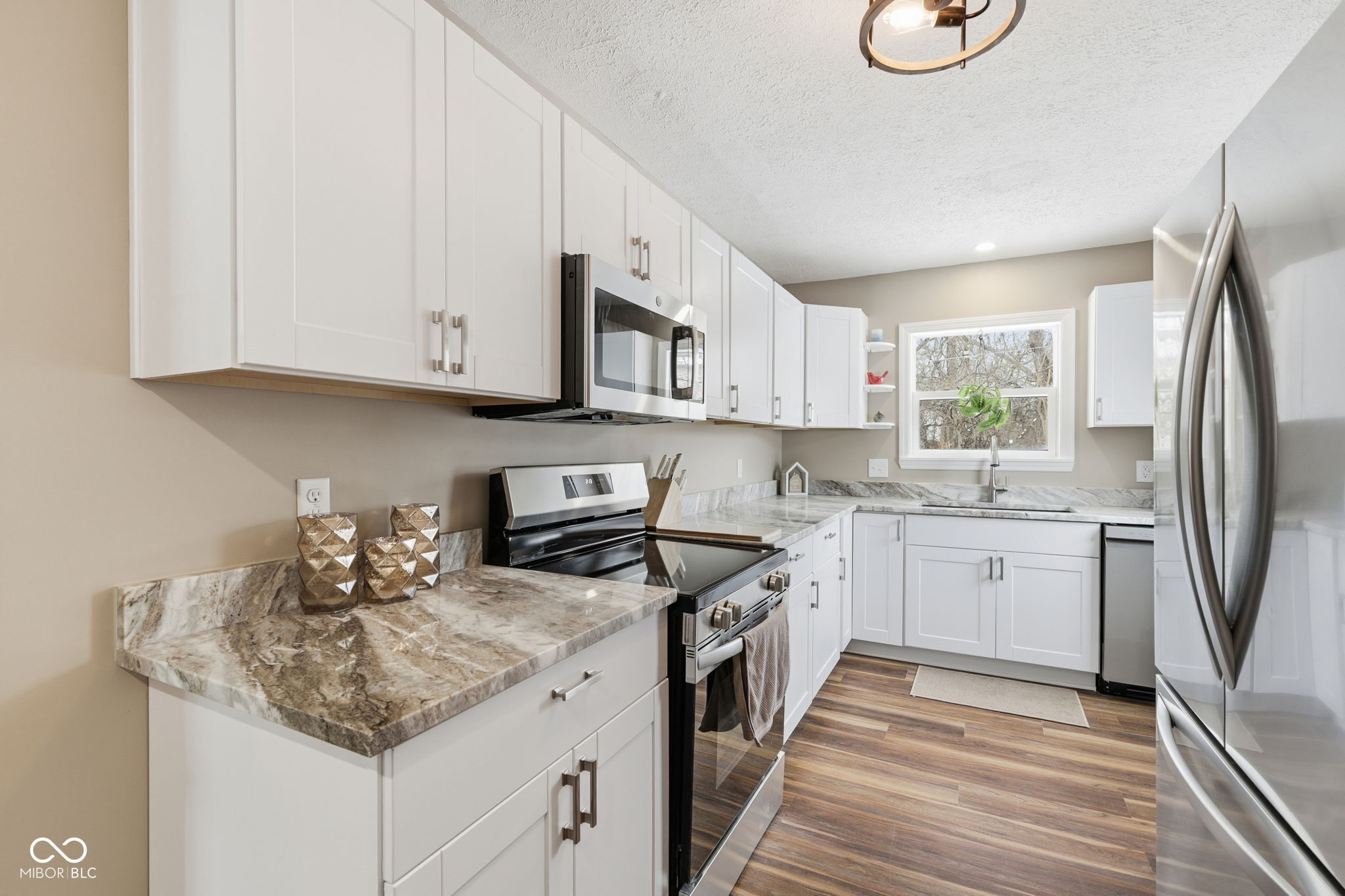 5003 Gambel Road Indianapolis, IN 46221 - Photo 9 of 35