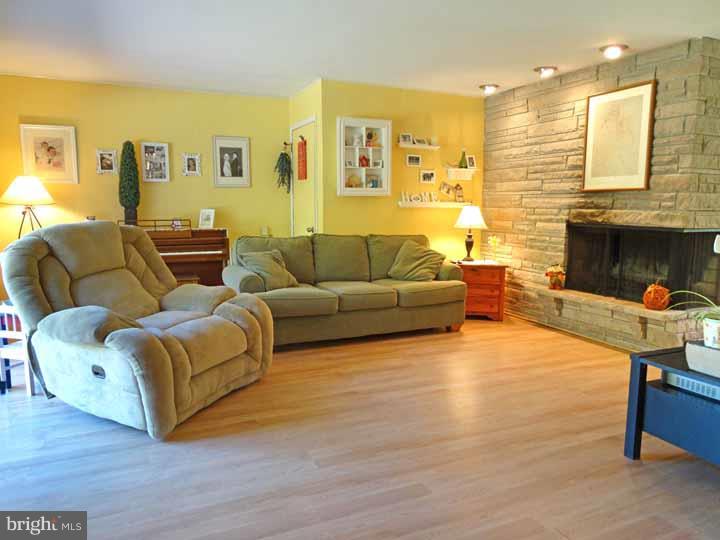 1 Delaware Rim Drive Yardley, PA 19067 - Photo 11 of 23 Family Room