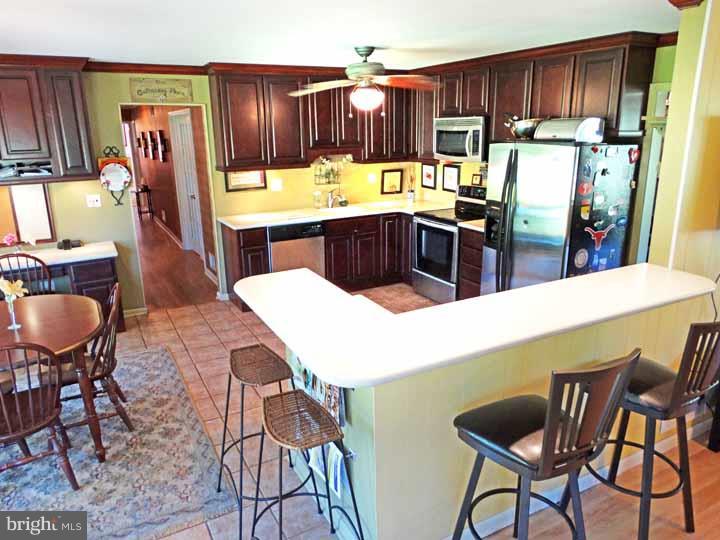 1 Delaware Rim Drive Yardley, PA 19067 - Photo 5 of 23 Kitchen