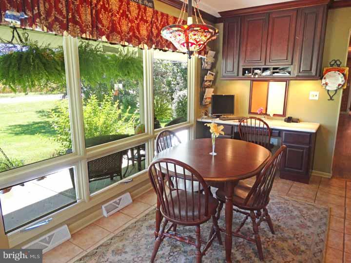 1 Delaware Rim Drive Yardley, PA 19067 - Photo 9 of 23 Breakfast Room