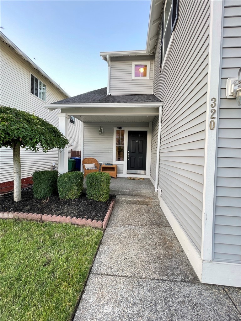 320 Index Avenue Southeast Renton, WA 98056 - Photo 2 of 19