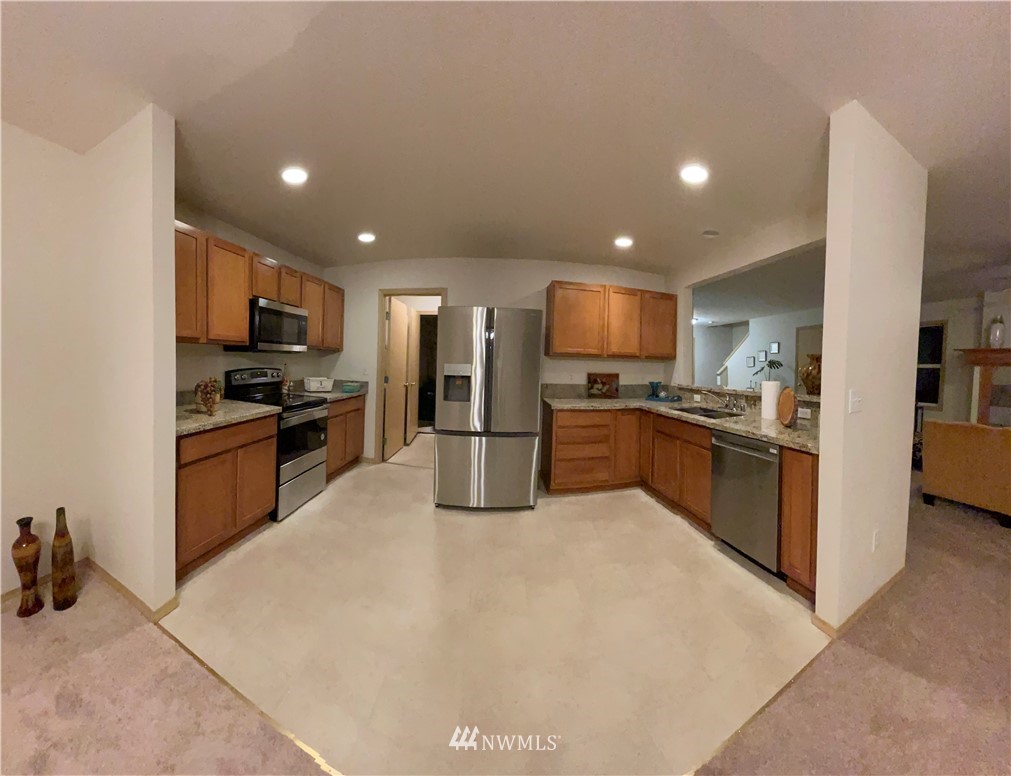 320 Index Avenue Southeast Renton, WA 98056 - Photo 11 of 19