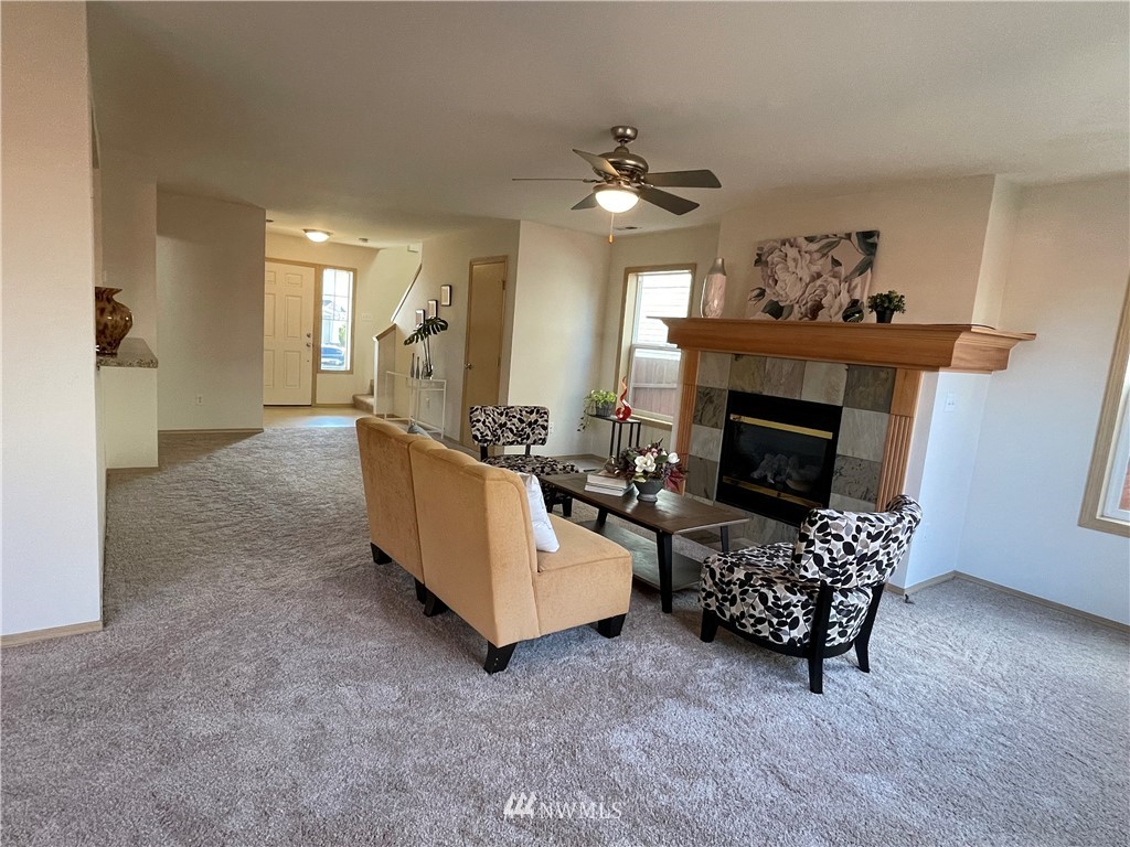 320 Index Avenue Southeast Renton, WA 98056 - Photo 5 of 19