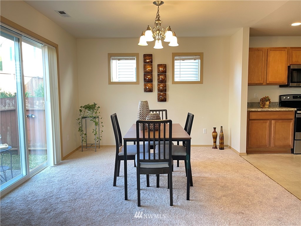 320 Index Avenue Southeast Renton, WA 98056 - Photo 7 of 19
