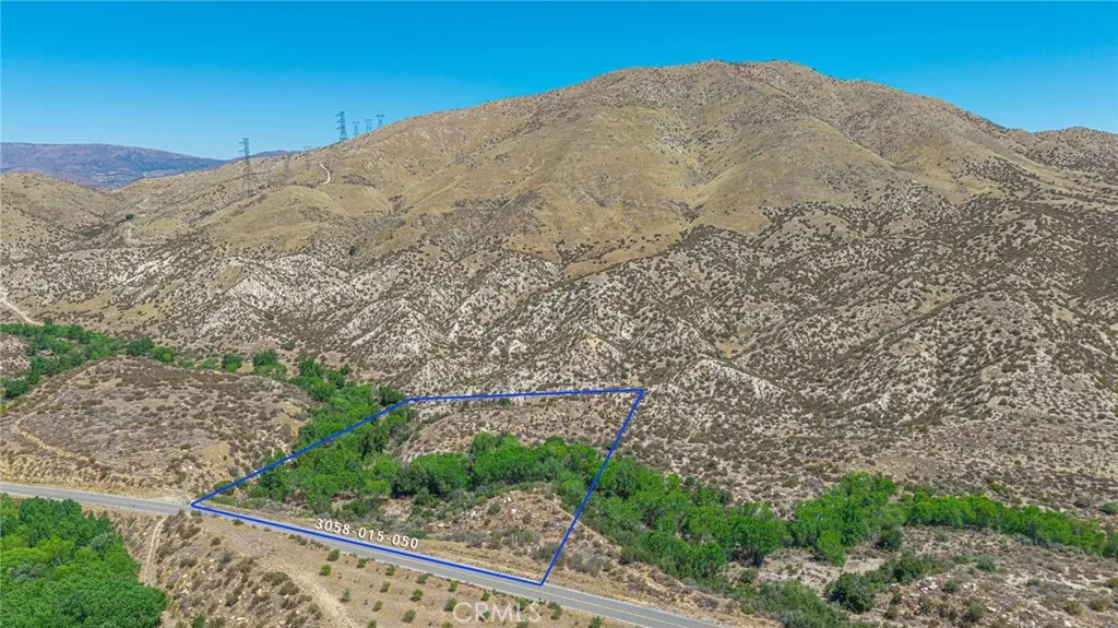 0 Aliso Canyon Acton, CA 93510 - Photo 6 of 34 a view of a large mountain with a mountain in the background