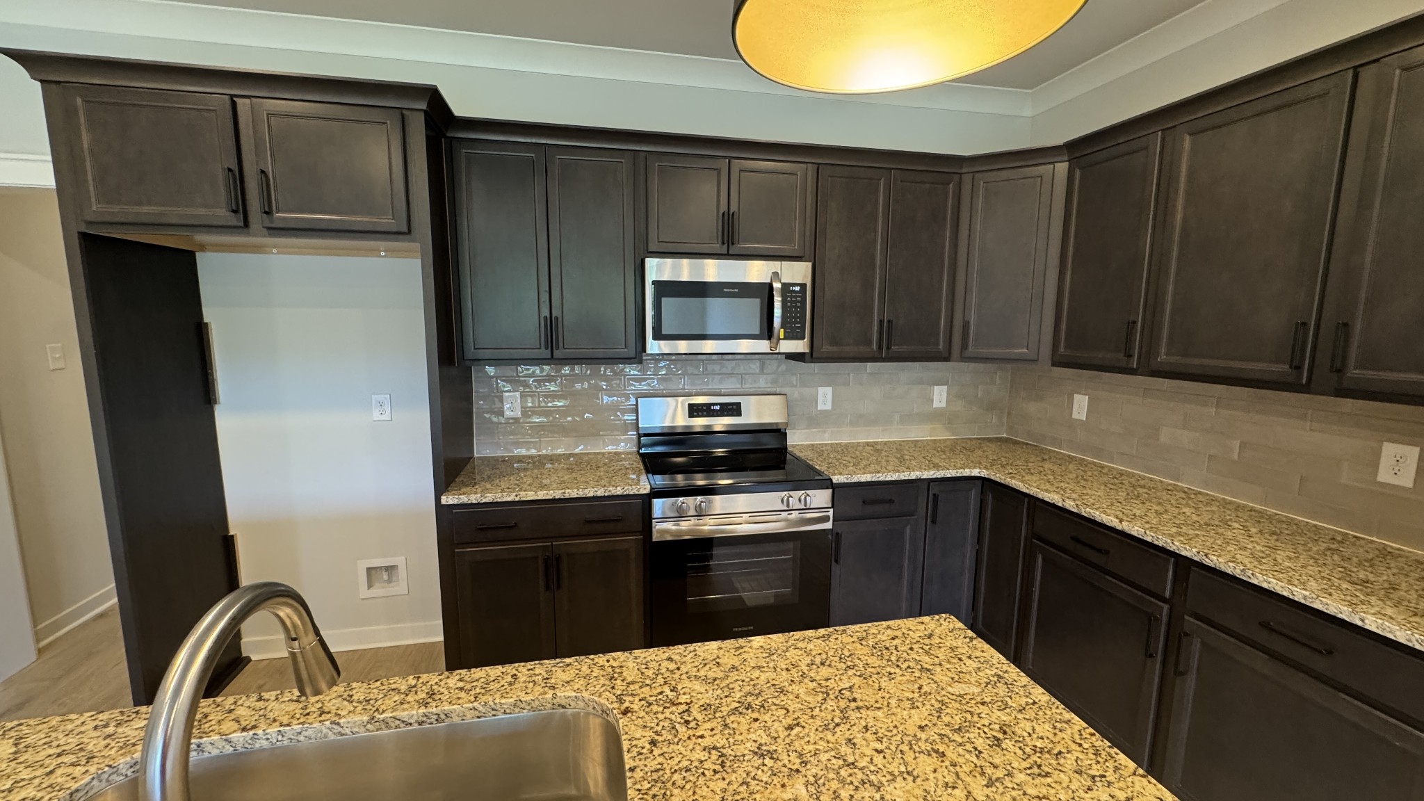 498 West Foxrun Springfield, TN 37172 - Photo 7 of 16