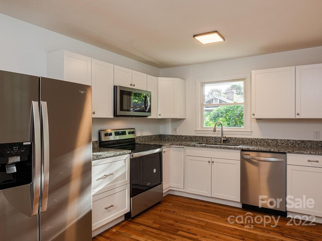 35 Le-An-Hurst Road Asheville, NC 28803 - Photo 12 of 27 Gallery Image 12