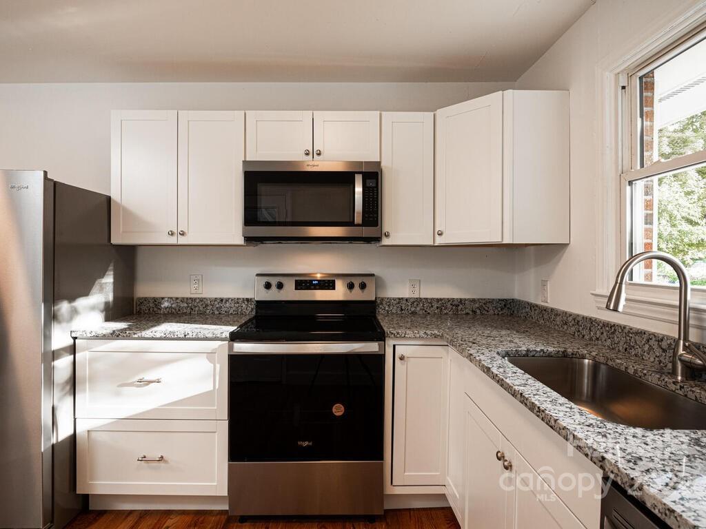 35 Le-An-Hurst Road Asheville, NC 28803 - Photo 13 of 27 Gallery Image 13