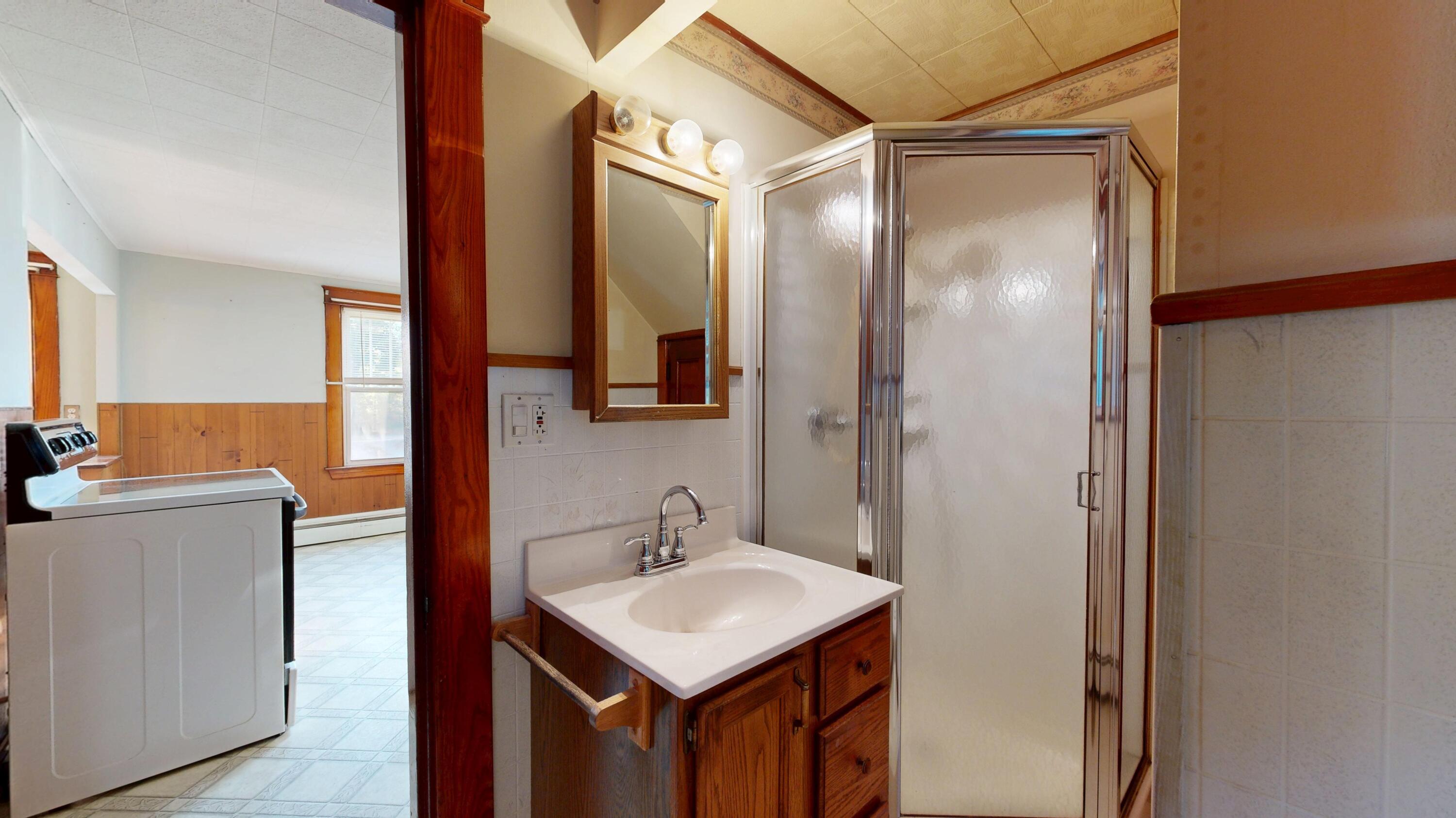 47 Goddard Road Lewiston, ME 04240 - Photo 19 of 40 Bathroom