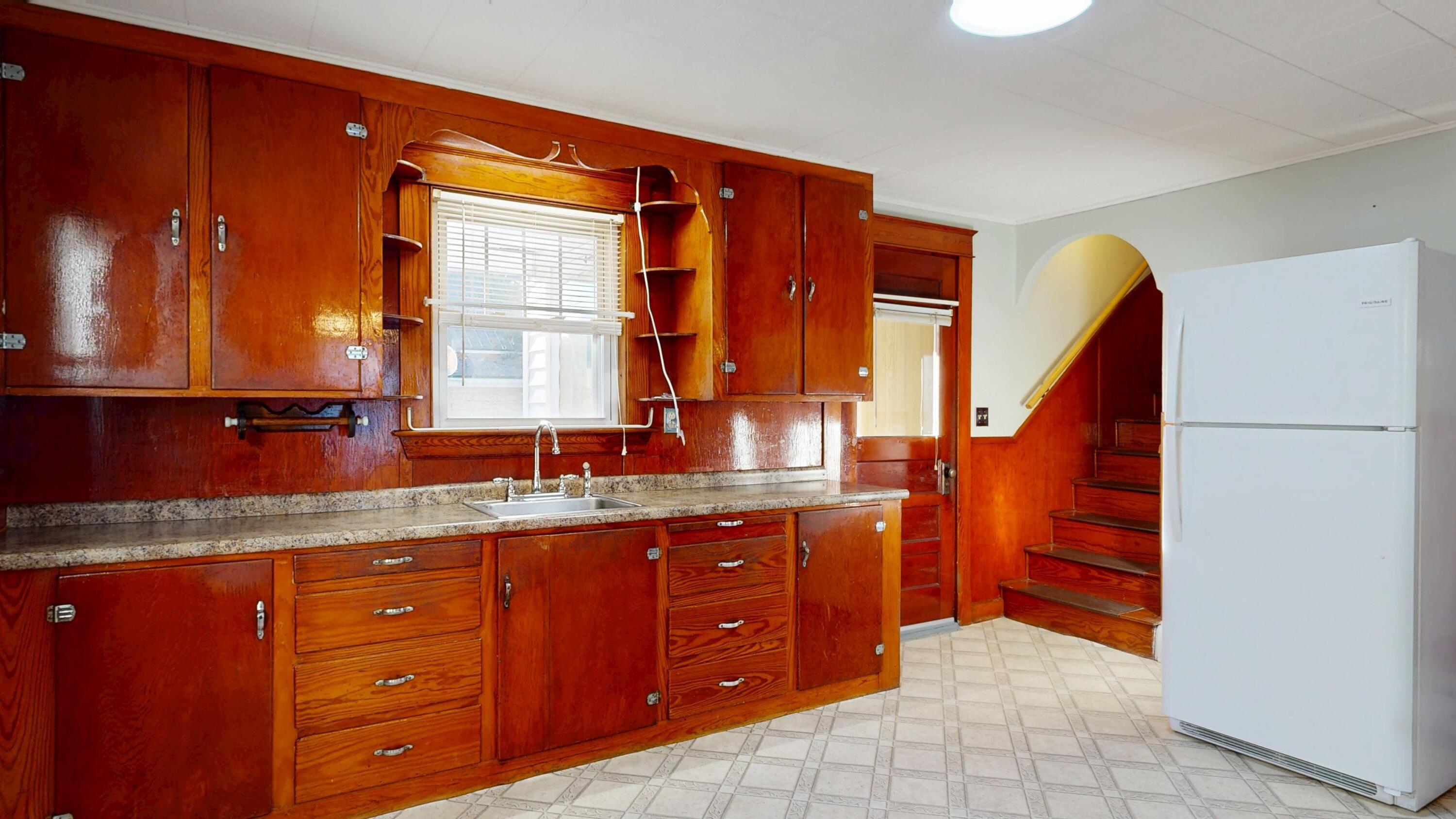 47 Goddard Road Lewiston, ME 04240 - Photo 8 of 40 kitchen