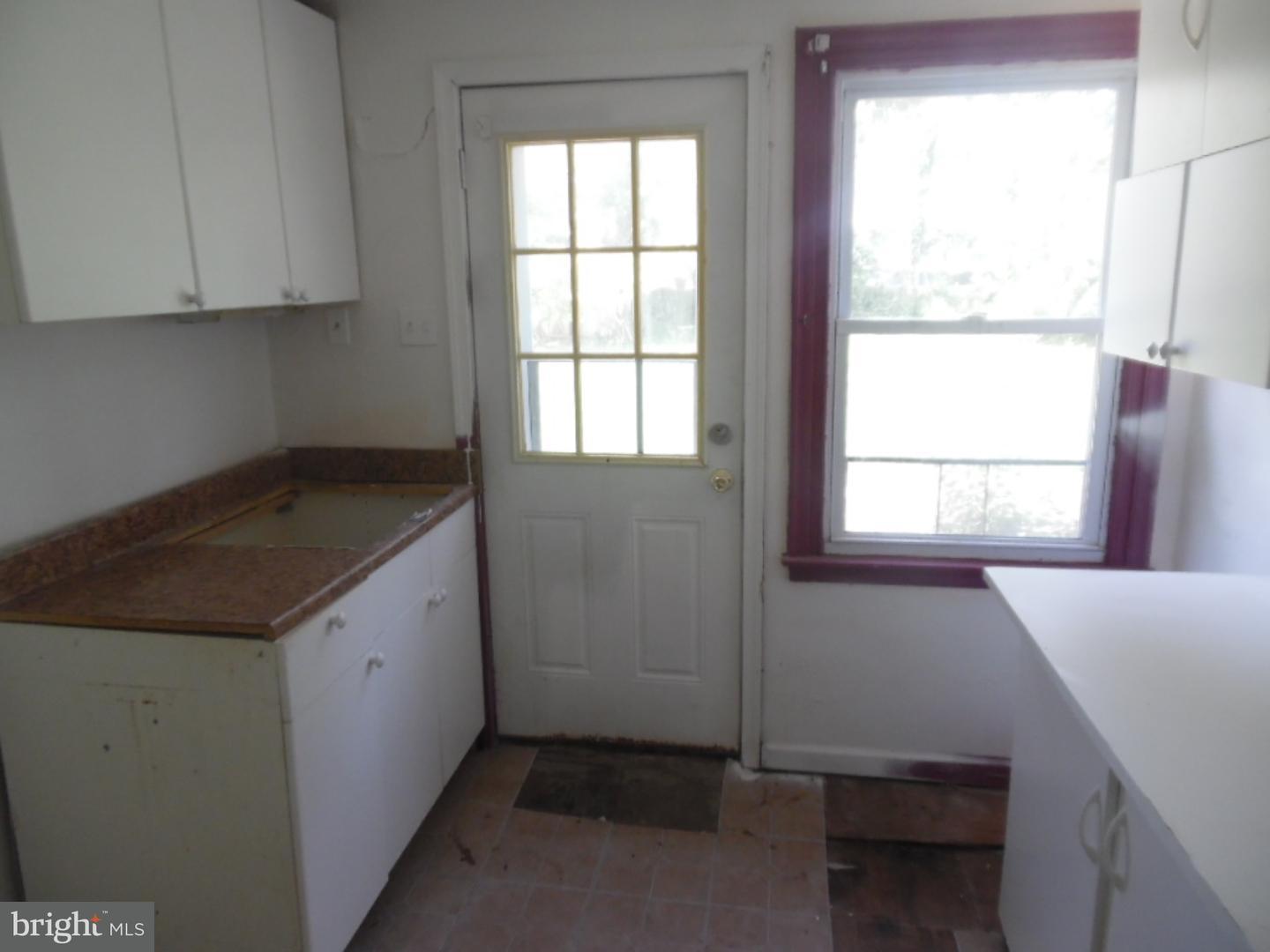 117 Paper Mill Road Oreland, PA 19075 - Photo 12 of 20 Gallery Image 12