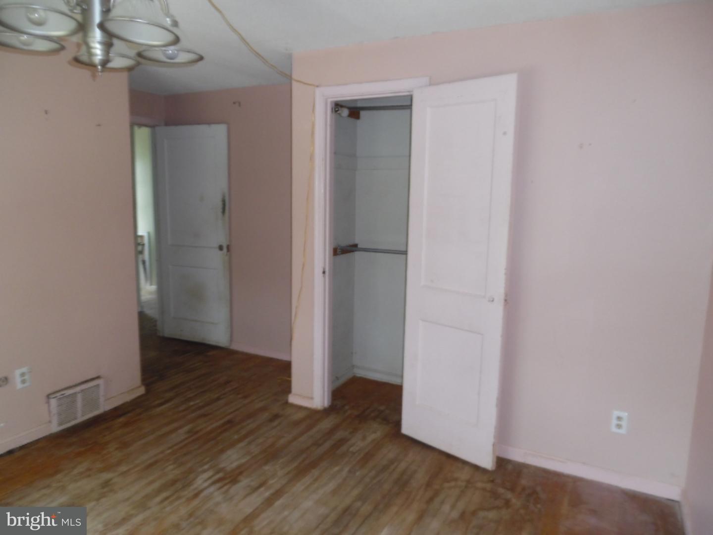 117 Paper Mill Road Oreland, PA 19075 - Photo 14 of 20 Gallery Image 14