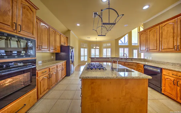 $3,700 | 435 Paradise Point Drive, Boerne, TX 78006