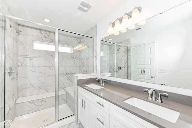 $2,195 | 9326 Somerford Drive, Fishers, IN 46038