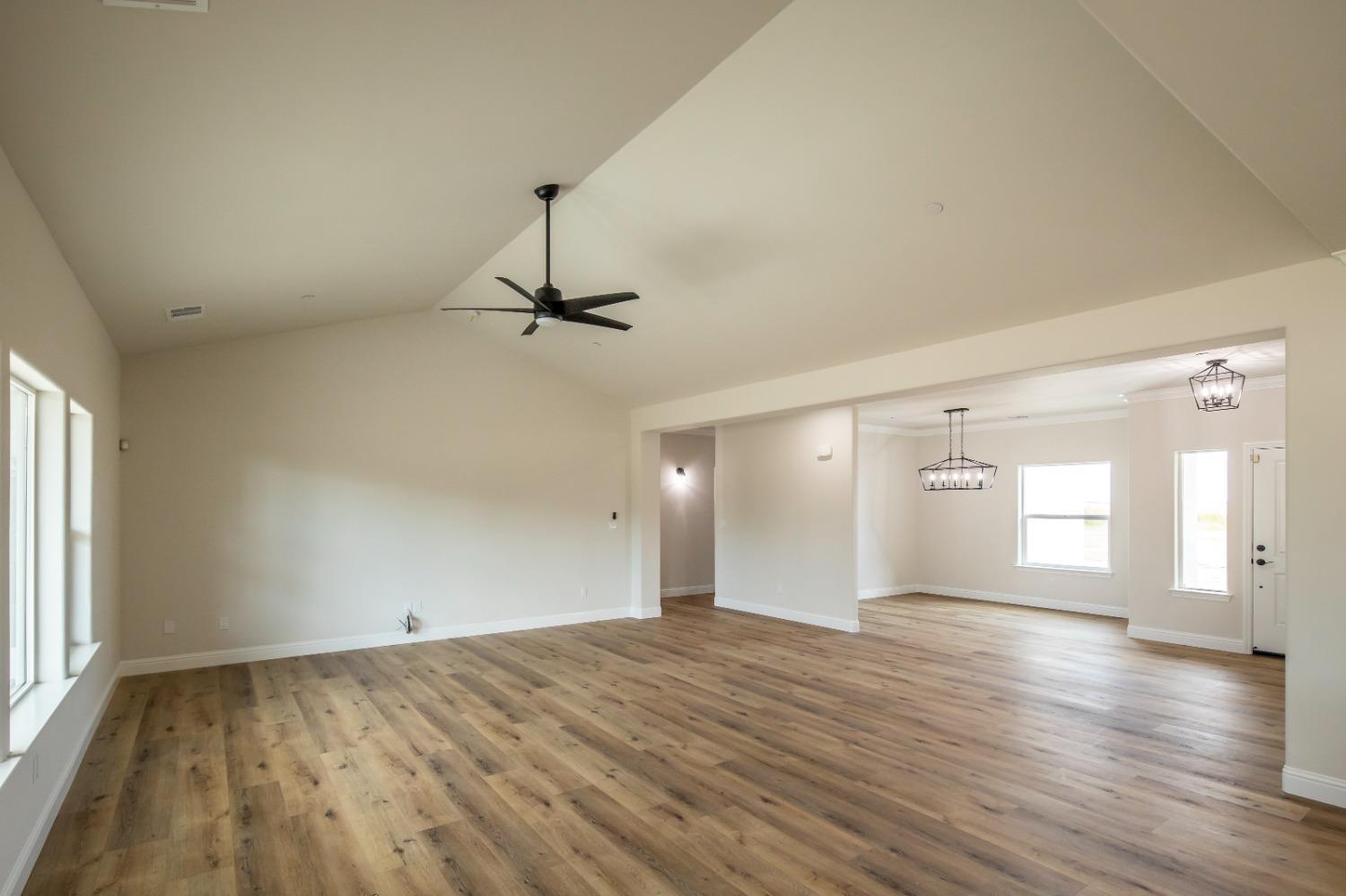 15532 Mark Road Madera, CA 93636 - Photo 10 of 45 Gallery Image 10