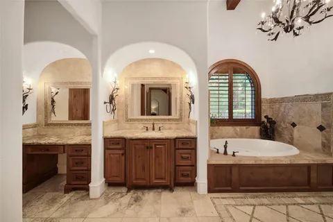 $2,999,999 | 79 North Gary Glen Circle, The Woodlands, TX 77382