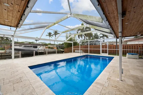 $750,000 | 1340 Southwest 56th Avenue, Plantation, FL 33317