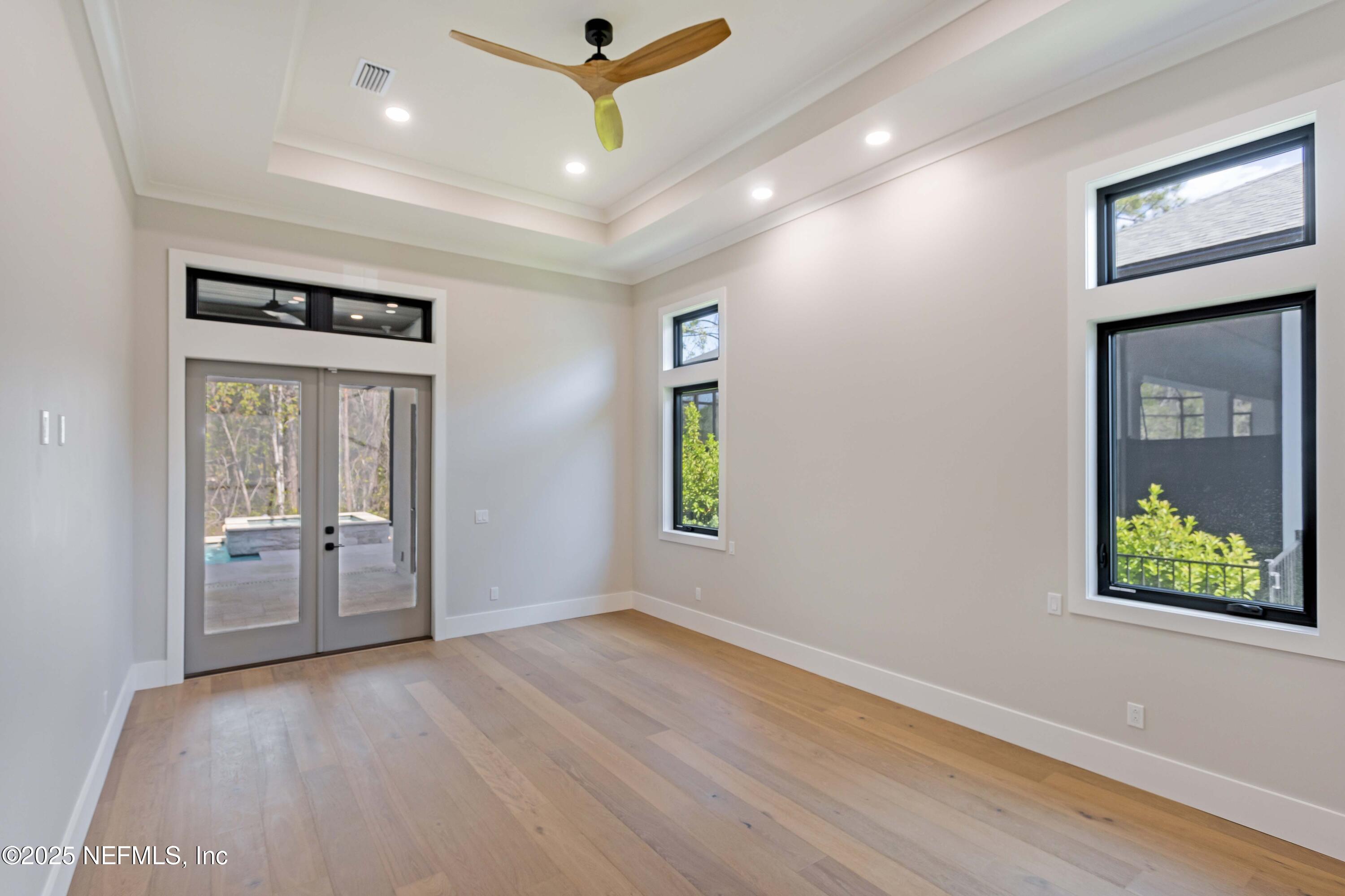 1785 North Loop Parkway St. Augustine, FL 32095 - Photo 26 of 44 1785NLoopPkwy_PrimaryBedroom1