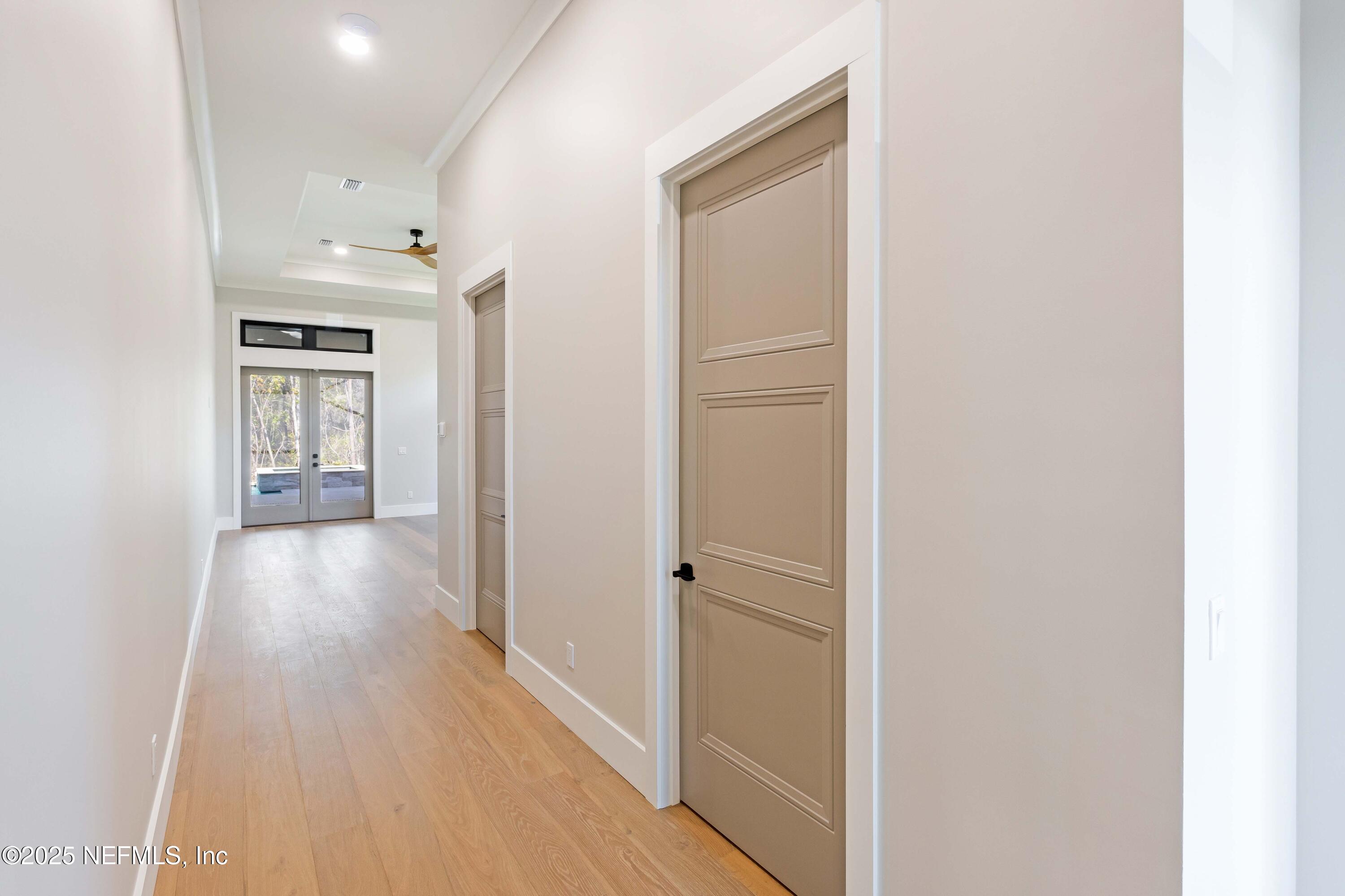 1785 North Loop Parkway St. Augustine, FL 32095 - Photo 28 of 44 1785NLoopPkwy_PrimaryBedroomHallway