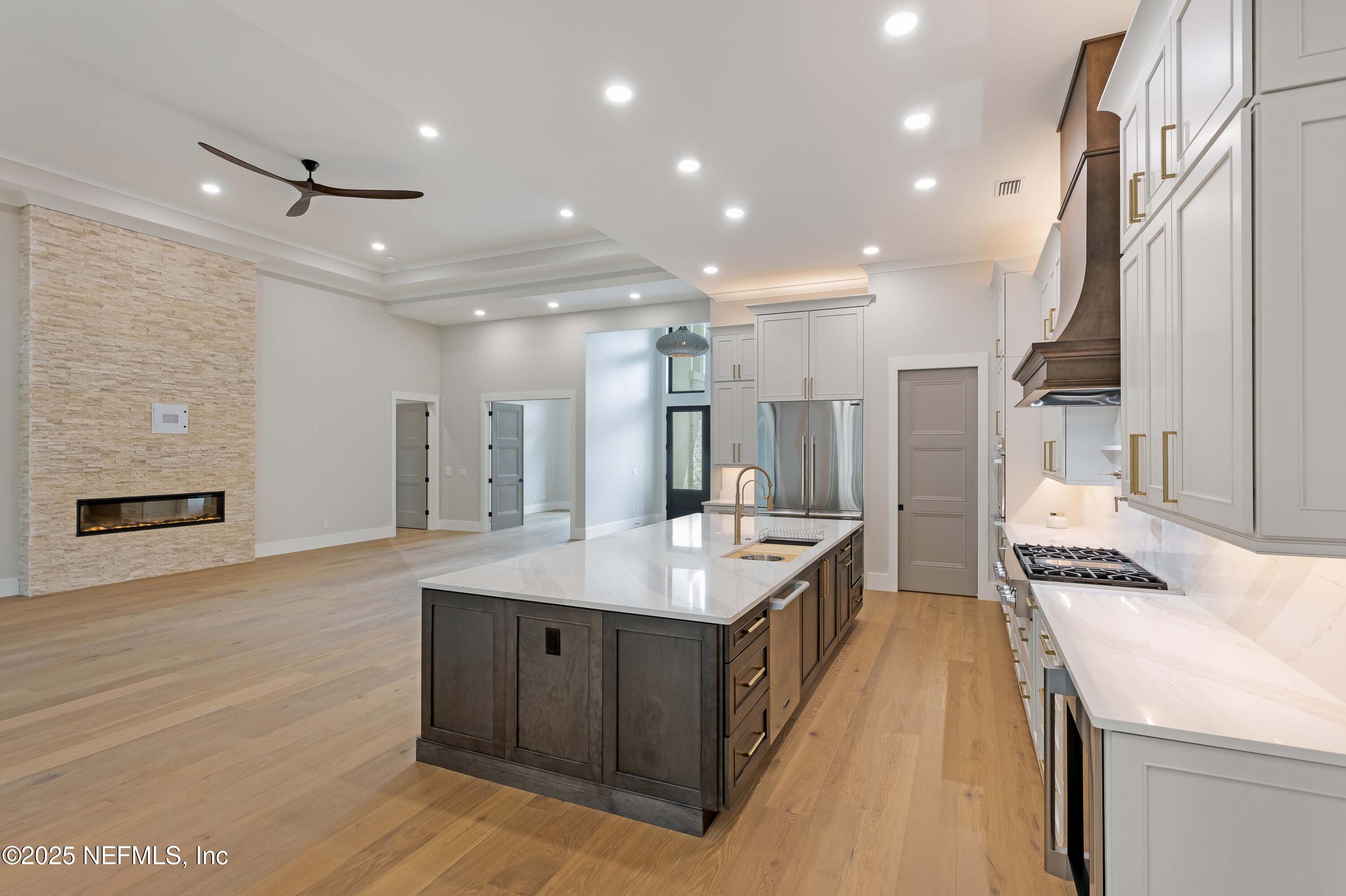 1785 North Loop Parkway St. Augustine, FL 32095 - Photo 9 of 44 1785NLoopPkwy_Kitchen6