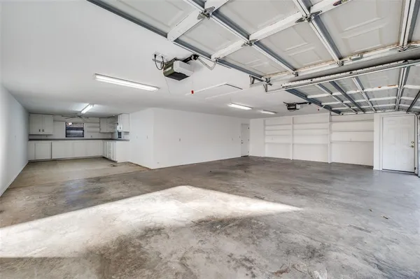 a view of a garage