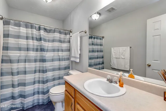 $220,000 | 575 Eaglewood Drive, Florence, MS 39073