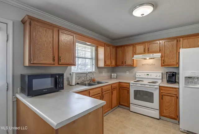 $220,000 | 575 Eaglewood Drive, Florence, MS 39073