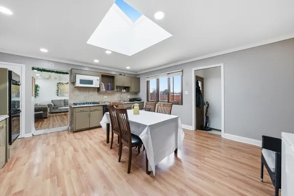 $457,000 | 7545 Halesia Court, Orland Park, IL 60462