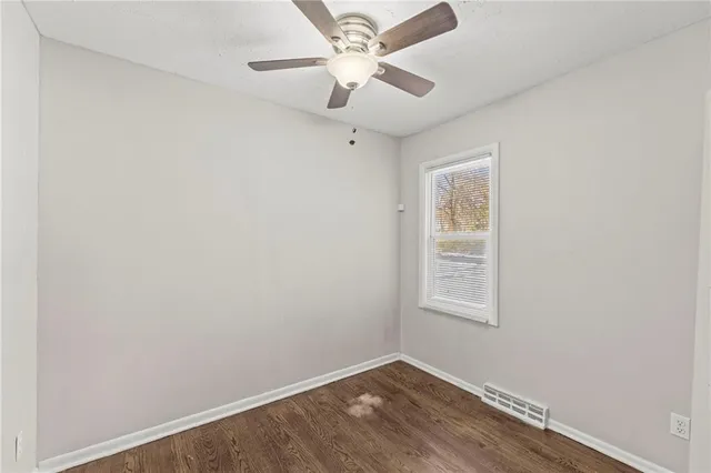 $190,000 | 8303 East 110 Terrace, Kansas City, MO 64134