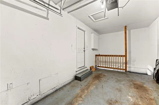 $190,000 | 8303 East 110 Terrace, Kansas City, MO 64134