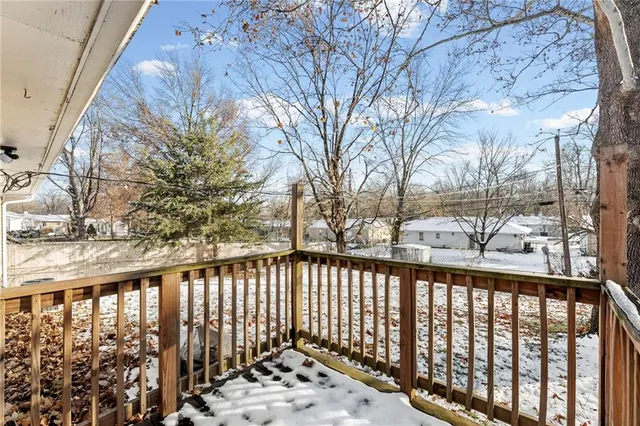 $190,000 | 8303 East 110 Terrace, Kansas City, MO 64134