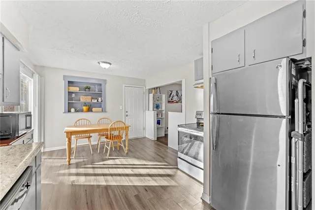 $190,000 | 8303 East 110 Terrace, Kansas City, MO 64134