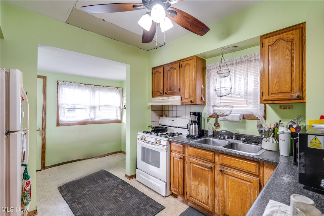 486 West Waterloo Road Akron, OH 44314 - Photo 11 of 21