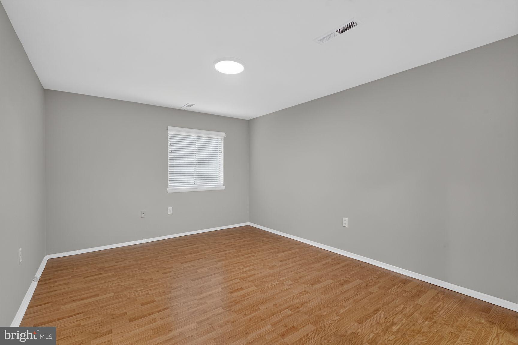 9908 Walker House Road, Unit 99086 Gaithersburg, MD 20886 - Photo 15 of 20