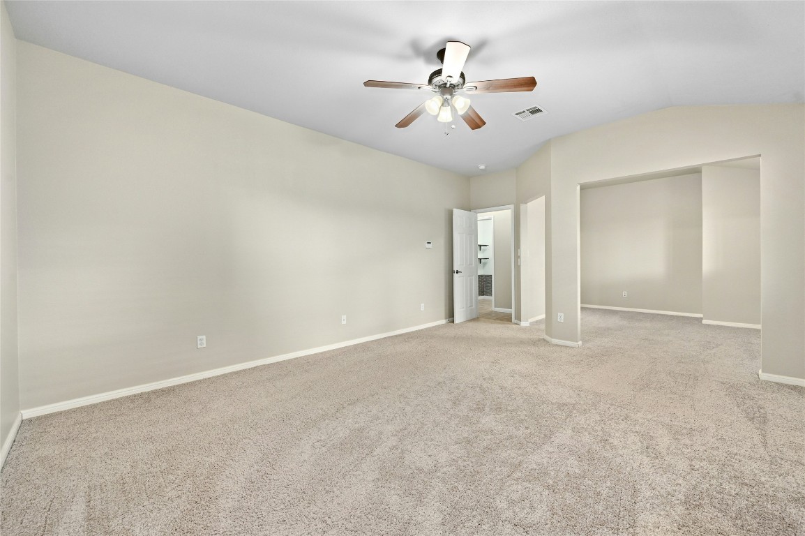 7614 Buck Meadow Drive Georgetown, TX 78628 - Photo 11 of 30 a view of an empty room