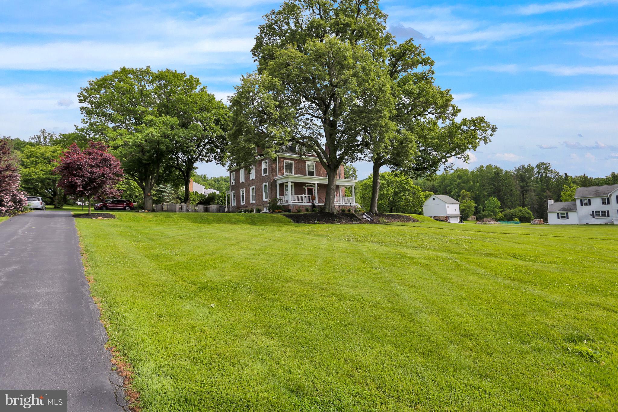 4550 Oley Turnpike Road Reading, PA 19606 - Photo 4 of 49